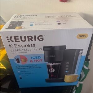 Keurig K-Express Essentials Plus Coffee Brewer in Black